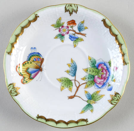 Queen Victoria (Green Border) Saucer