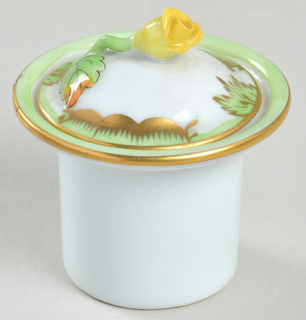 Queen Victoria (Green Border) Ink Stand Insert (For Ink2a)