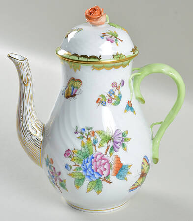 Queen Victoria (Green Border) Small Coffee Pot & Lid