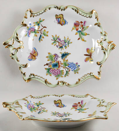 Queen Victoria (Green Border) 12" Oval Scalloped Bowl