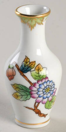 Queen Victoria (Green Border) 2" Mini Bud Vase