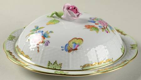 Queen Victoria (Green Border) Muffin Dish & Lid