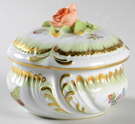 Queen Victoria (Green Border) Small Candy Box & Lid