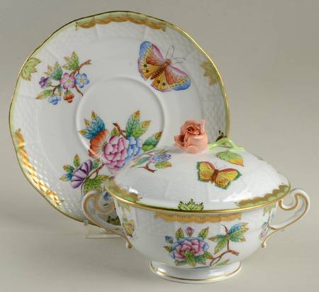 Queen Victoria (Green Border) Cream Soup Bowl & Saucer Set with Lid