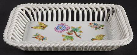 Queen Victoria (Green Border) 6" Rectangular Open Weave Basket