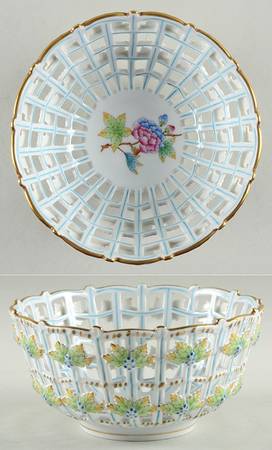 Queen Victoria (Green Border) 6" Round Open Weave Basket