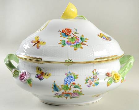 Queen Victoria (Green Border) Oval Tureen & Lid