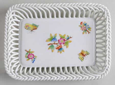 Queen Victoria (Green Border) 7" Rectangular Open Weave Basket