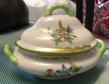 Queen Victoria (Green Border) Mini Tureen & Lid