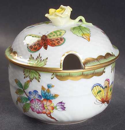 Queen Victoria (Green Border) Sugar Bowl & Lid