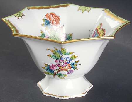 Queen Victoria (Green Border) Small Octagonal Bowl
