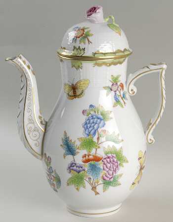 Queen Victoria (Green Border) Coffee Pot & Lid