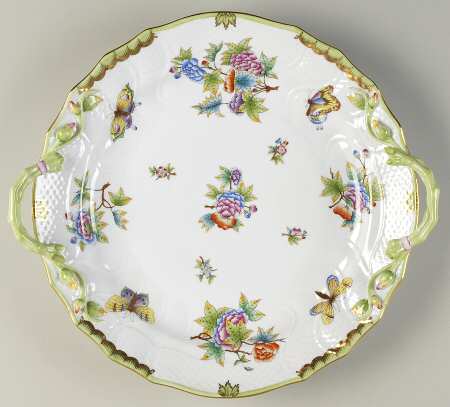 Queen Victoria (Green Border) 15" Handled Chop Plate (Round Platter)