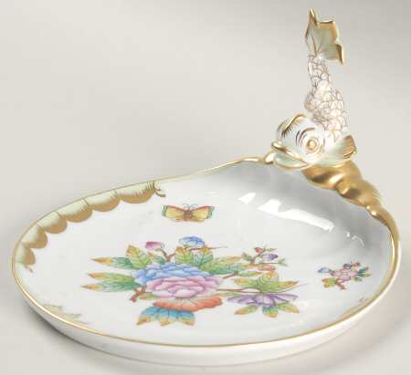 Queen Victoria (Green Border) Soap Dish