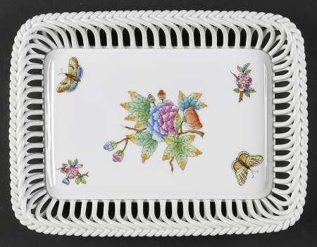 Queen Victoria (Green Border) 8" Rectangular Open Weave Basket