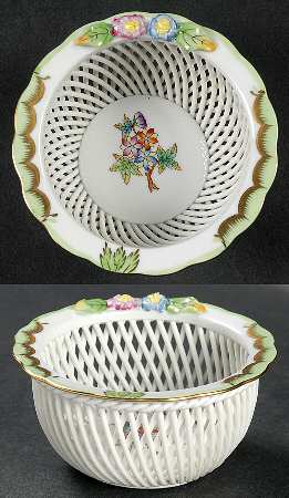 Queen Victoria (Green Border) 4" Small Round Open Weave Basket