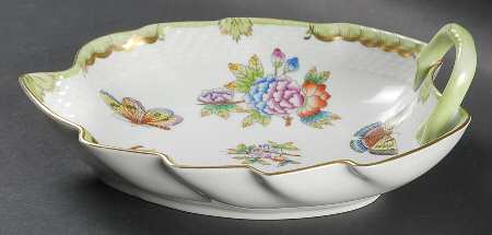 Queen Victoria (Green Border) 7" Leaf Dish