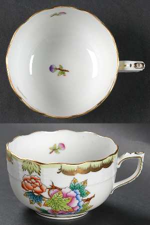 Queen Victoria (Green Border) Flat Cup