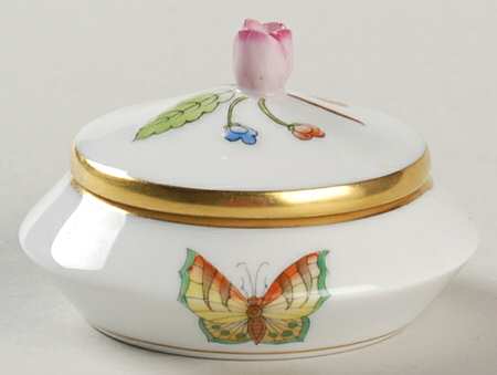 Queen Victoria (Green Border) Small Trinket Box & Lid