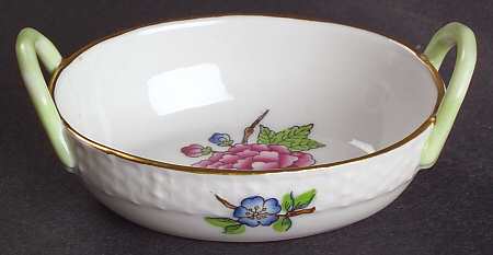 Queen Victoria (Green Border) 2" Small Oval Handled Basket