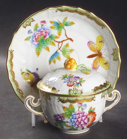 Queen Victoria (Green Border) Cream Soup Bowl & Saucer Set with Lid