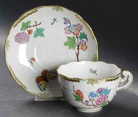 Queen Victoria (Green Border) Flat Cup & Saucer Set