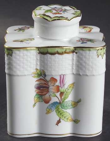 Queen Victoria (Green Border) Tea Caddy & Lid