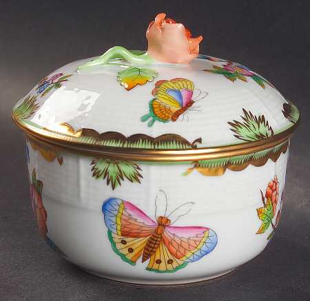Queen Victoria (Green Border) Sugar Bowl & Lid