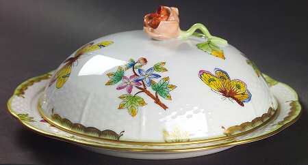 Queen Victoria (Green Border) Muffin Dish & Lid