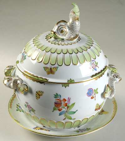 Queen Victoria (Green Border) Dolphin Tureen wLid & Underplate