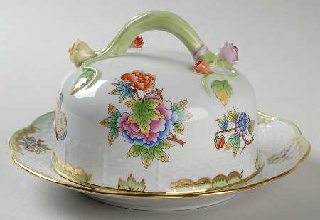Queen Victoria (Green Border) Round Cheese Dish & Lid