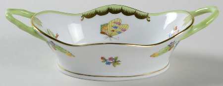 Queen Victoria (Green Border) 6" Oval Basket with Handles