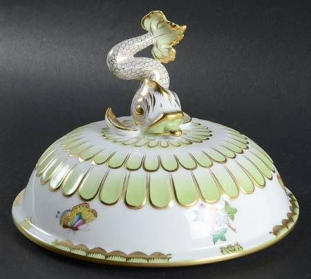 Queen Victoria (Green Border) Lid for 4 Qt Dolphin Tureen