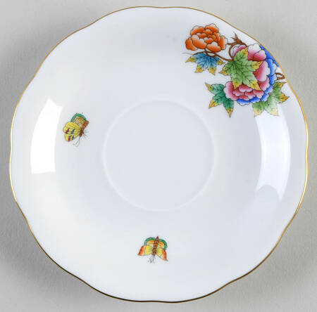 Queen Victoria Older (VA) Saucer for Footed Cup