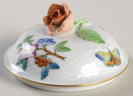Queen Victoria Older (VA) Lid for Sugar Bowl