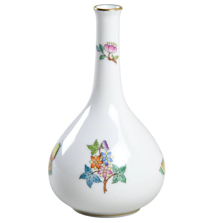 Queen Victoria Older (VA) 5" Bud Vase