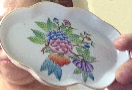 Queen Victoria Older (VA) Tray