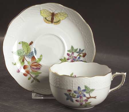 Queen Victoria Older (VA) Flat Cup & Saucer Set