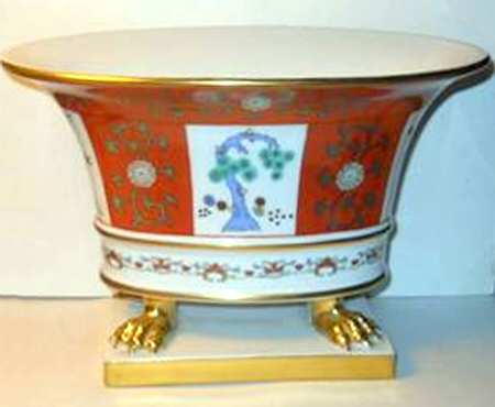 Red Dynasty (G) 5" Oval Footed Urn