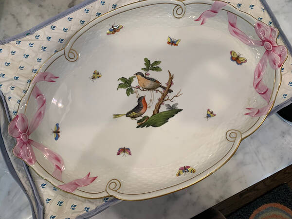 Rothschild Bird (RO) 15" Oval Ribbon Tray