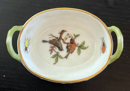 Rothschild Bird (RO) 2" Small Oval Handled Basket