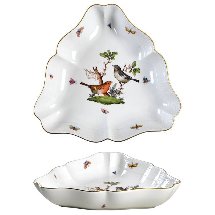 Rothschild Bird (RO) 10" Triangular Vegetable Bowl