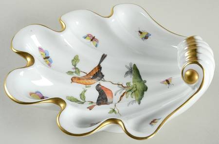 Rothschild Bird (RO) 9" Shell Shaped Dish