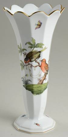 Rothschild Bird (RO) 8" Scalloped Vase