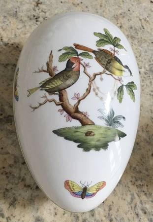 Rothschild Bird (RO) Large Egg Bon Bon & Lid