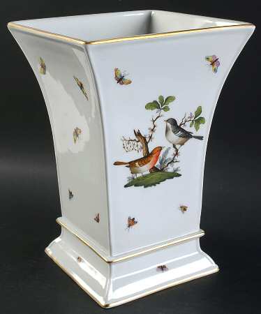 Rothschild Bird (RO) 9" Vase
