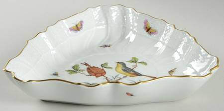 Rothschild Bird (RO) 10" Triangular Vegetable Bowl