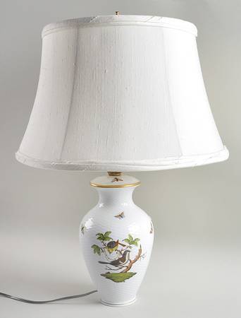 Rothschild Bird (RO) 23" Electric Lamp & Shade