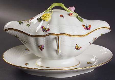 Rothschild Bird (RO) Gravy Boat w/Attached Underplate & Lid