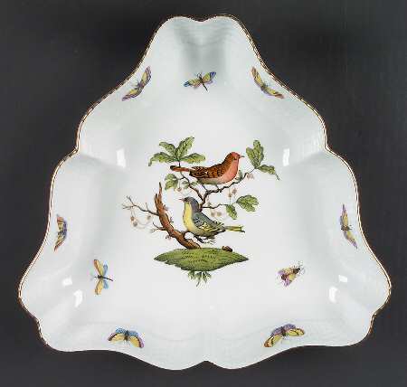 Rothschild Bird (RO) 10" Triangular Vegetable Bowl